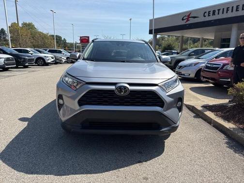 2019 Toyota RAV4 XLE Premium