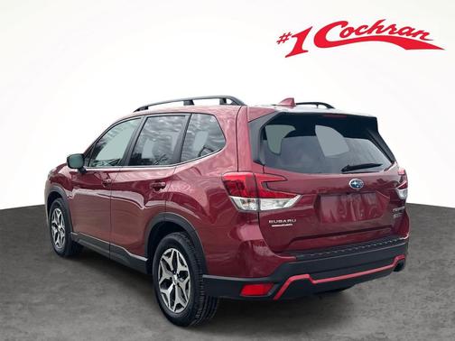 2023 Subaru Forester Premium