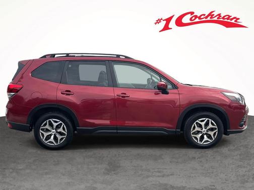 2023 Subaru Forester Premium