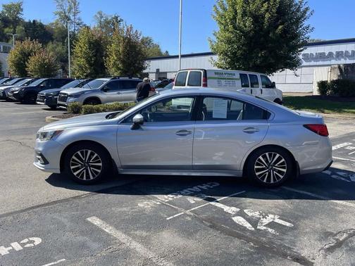 2019 Subaru Legacy Premium