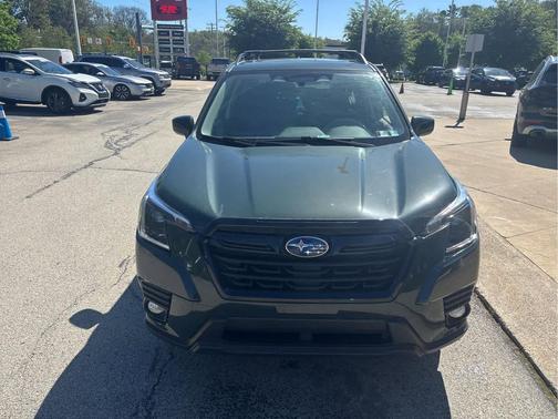 Cascade Green Silica 2022 Subaru Forester Premium