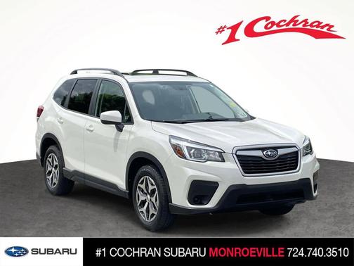 Crystal White Pearl 2019 Subaru Forester Premium