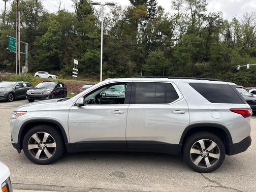 2020 Chevrolet Traverse LT Leather