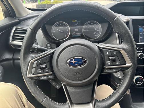 Crystal Black Silica 2019 Subaru Forester Premium