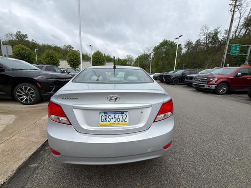 Ironman Silver Metallic 2017 Hyundai Accent SE
