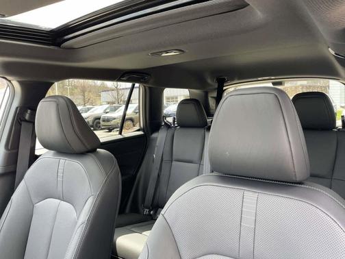 Ice Silver Metallic 2026 Subaru Outback Touring XT