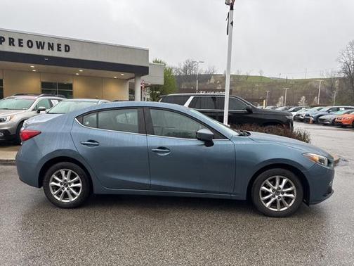 2016 Mazda Mazda3 i Touring