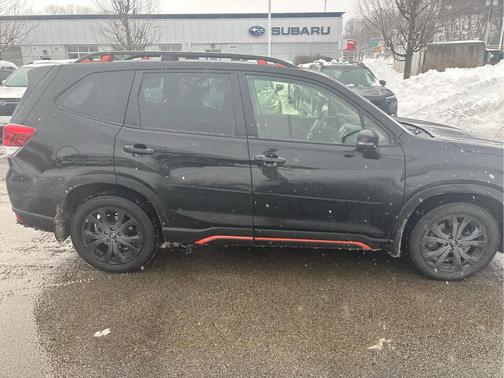 2023 Subaru Forester Sport