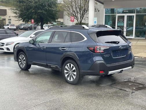 2023 Subaru Outback Touring XT