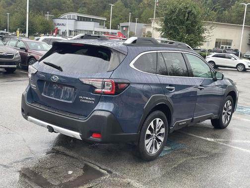 2023 Subaru Outback Touring XT