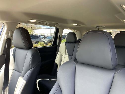 Sapphire Blue Pearl 2026 Subaru Ascent Premium 7-Passenger
