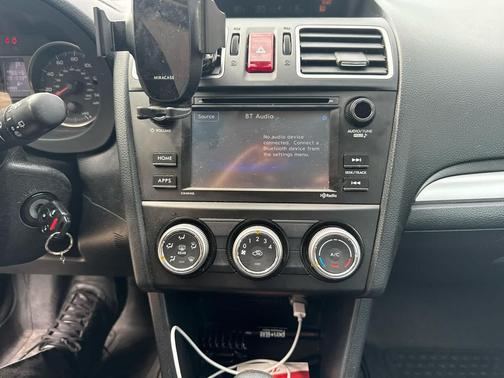 2015 Subaru Impreza 2.0i