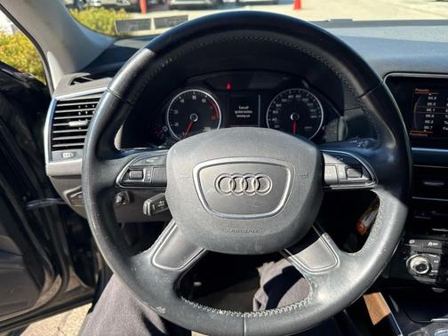 2016 Audi Q5 2.0T Premium
