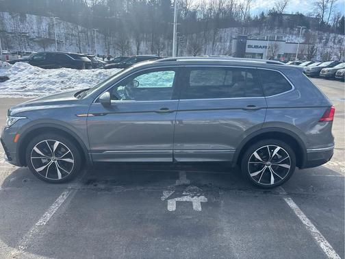 2024 Volkswagen Tiguan 2.0T SEL R-Line 4MOTION