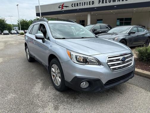 Ice Silver Metallic 2016 Subaru Outback 2.5i Premium