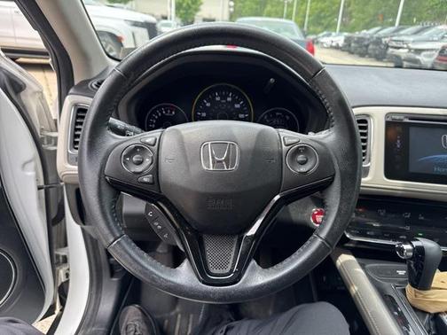 2016 Honda HR-V EX-L w/Navigation