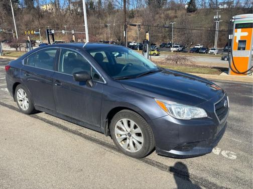 2017 Subaru Legacy Base