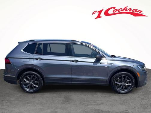 Platinum Gray Metallic 2024 Volkswagen Tiguan 2.0T SE 4MOTION