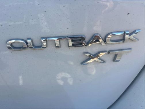 2021 Subaru Outback Limited XT