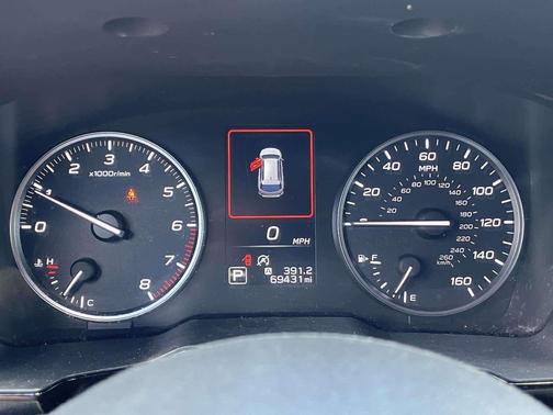 Crystal White Pearl 2023 Subaru Outback Base