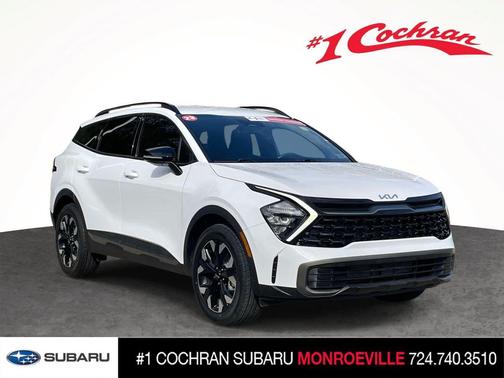 Glacial White Pearl 2023 Kia Sportage X-Line