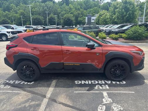 Sun Blaze Pearl 2025 Subaru Crosstrek Wilderness