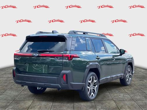 Deep Emerald Green Pearl 2026 Subaru Outback Touring XT