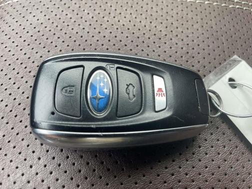 Crystal Black Silica 2017 Subaru Forester 2.5i Touring