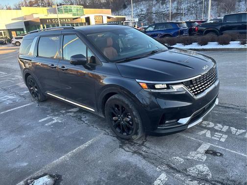 2024 Kia Carnival SX