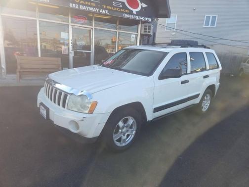 2005 Jeep Grand Cherokee Laredo