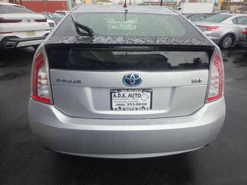 2014 Toyota Prius Four