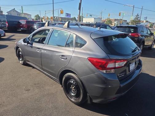 2018 Subaru Impreza 2.0i