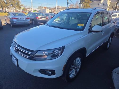 2014 Volkswagen Tiguan 4MOTION Auto SEL