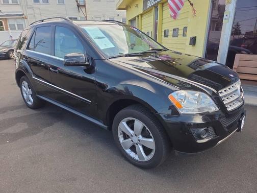 2011 Mercedes-Benz M-Class 4MATIC