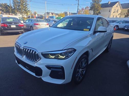 2022 BMW X6 xDrive40i