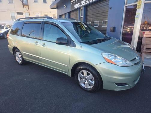 2008 Toyota Sienna CE