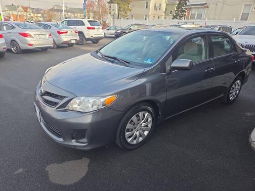 2012 Toyota Corolla LE