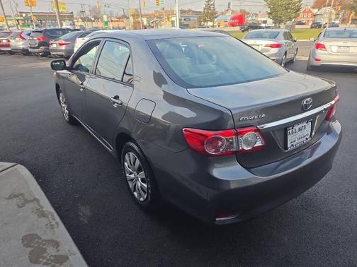 2012 Toyota Corolla LE
