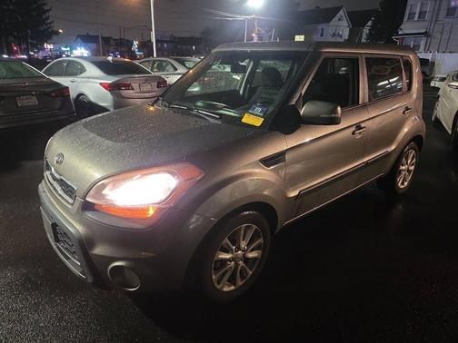 2012 Kia Soul +