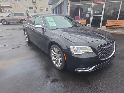 2019 Chrysler 300 Limited
