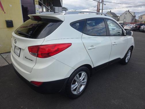 2011 Hyundai TUCSON GLS