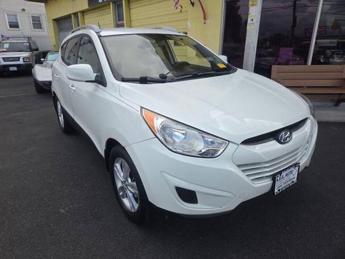 2011 Hyundai TUCSON GLS