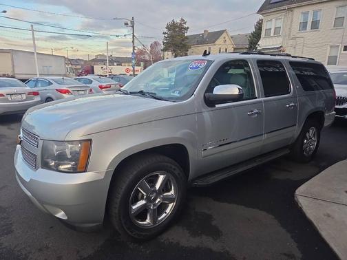 2013 Chevrolet Suburban 1500 LTZ