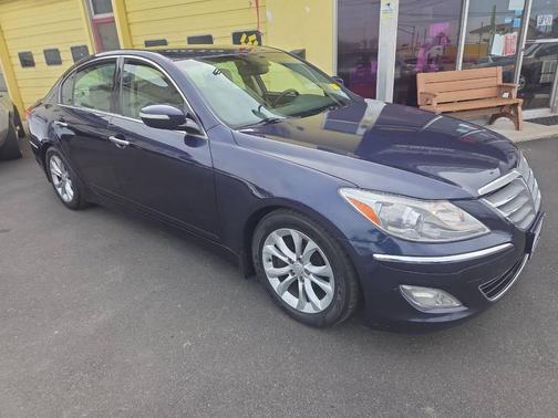 2012 Hyundai Genesis 3.8