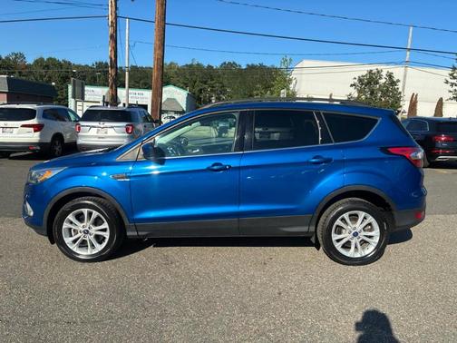 Blue 2018 Ford Escape SEL