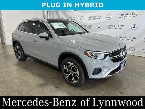 2025 Mercedes-Benz GLC 350e Base