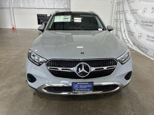 2025 Mercedes-Benz GLC 350e Base