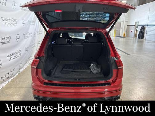 2024 Volkswagen Tiguan 2.0T SE R-Line Black 4MOTION