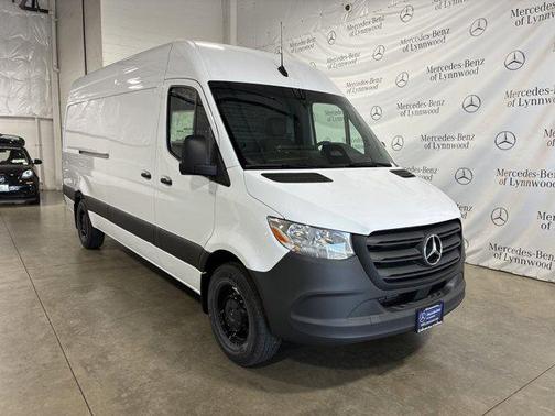 2025 Mercedes-Benz Sprinter 2500 High Roof