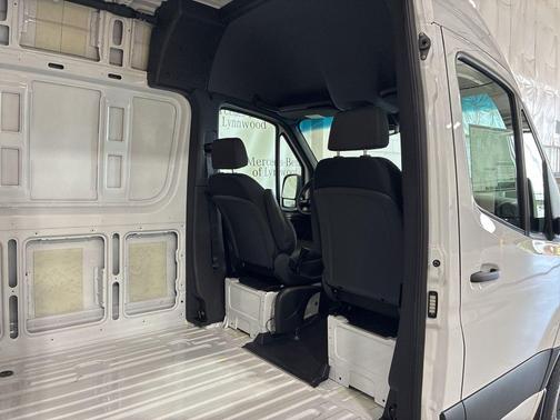 2025 Mercedes-Benz Sprinter 2500 High Roof